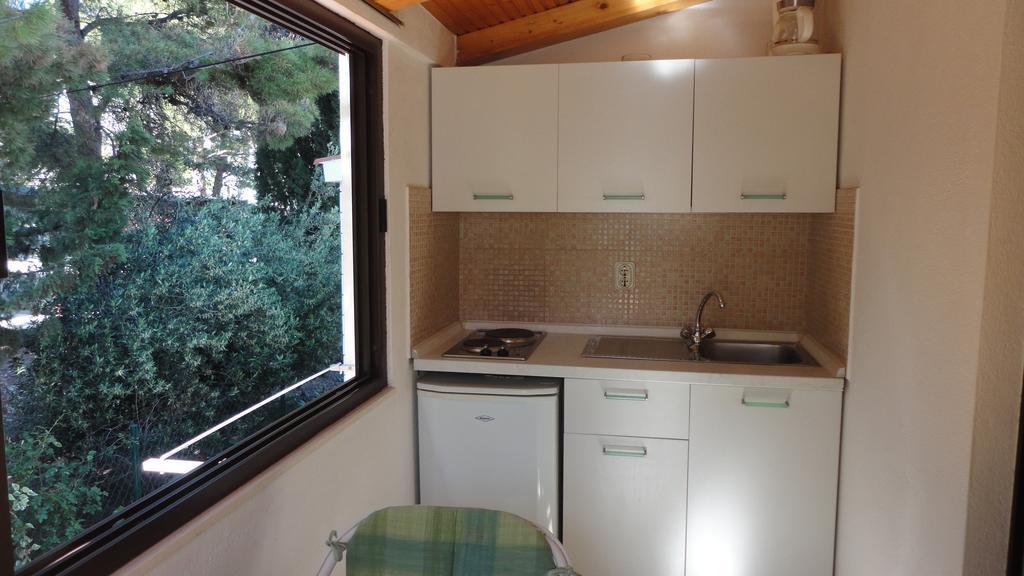 Guesthouse Apartment Bozica Bol Camera foto